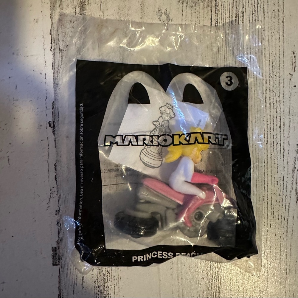 McDonald's Happy Meal Toy Princess Peach Mario Kart Series NEW
